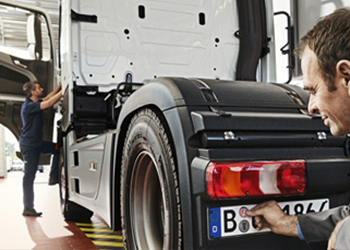 Mercedes-Benz LKW HU und AU