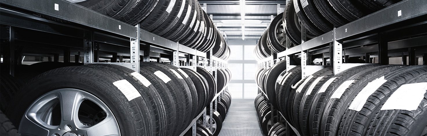 Mercedes-Benz Reifen und Kompletträder.